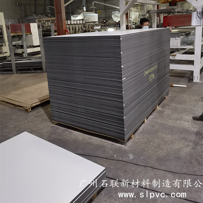 PVC竹炭纤维墙板的优点
